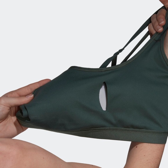 NWT Adidas COREESSENTIALS sports bras XS/A-C medium support - Picture 6 of 8